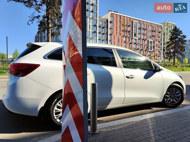 Універсал Kia Ceed 2016 в Києві