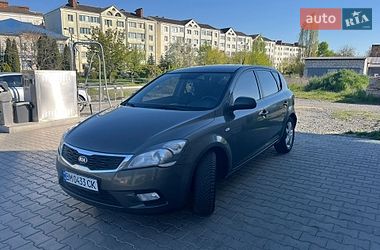 Хетчбек Kia Ceed 2011 в Ладижині