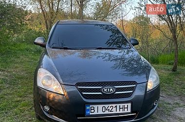 Хетчбек Kia Ceed 2008 в Кременчуці