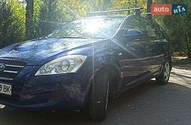 Хетчбек Kia Ceed 2008 в Запоріжжі