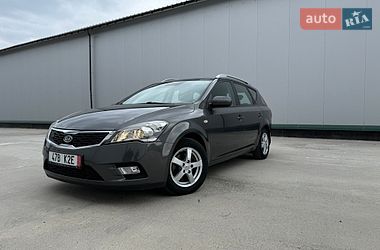 Универсал Kia Ceed 2011 в Виннице