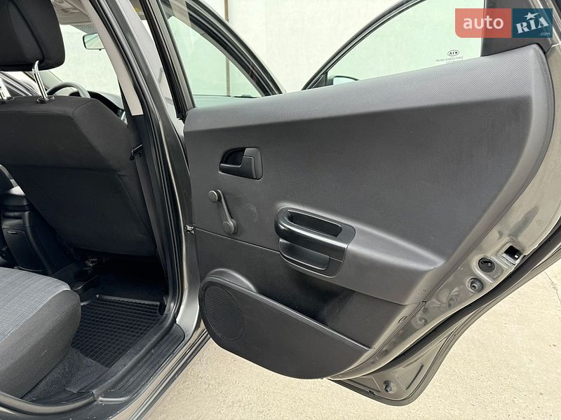 Универсал Kia Ceed 2011 в Виннице