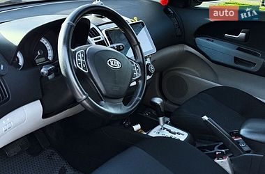 Универсал Kia Ceed 2008 в Кременчуге