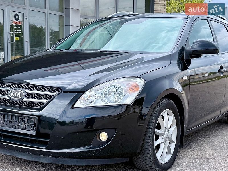 Універсал Kia Ceed 2008 в Кам'янському