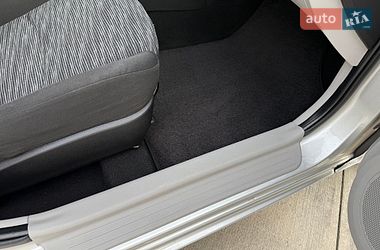 Хэтчбек Kia Ceed 2007 в Луцке