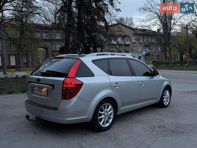 Универсал Kia Ceed 2007 в Запорожье