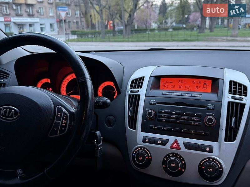 Универсал Kia Ceed 2007 в Запорожье