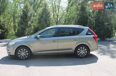 Універсал Kia Ceed 2010 в Черкасах