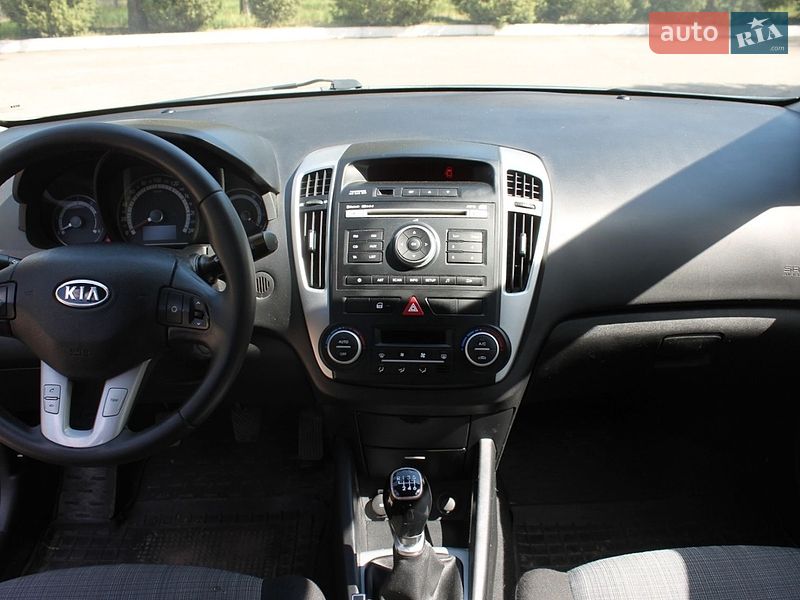 Універсал Kia Ceed 2010 в Черкасах