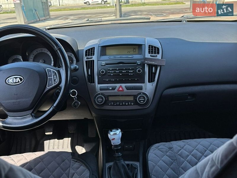 Универсал Kia Ceed 2007 в Вишневом