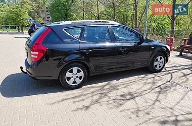 Универсал Kia Ceed 2009 в Кривом Роге