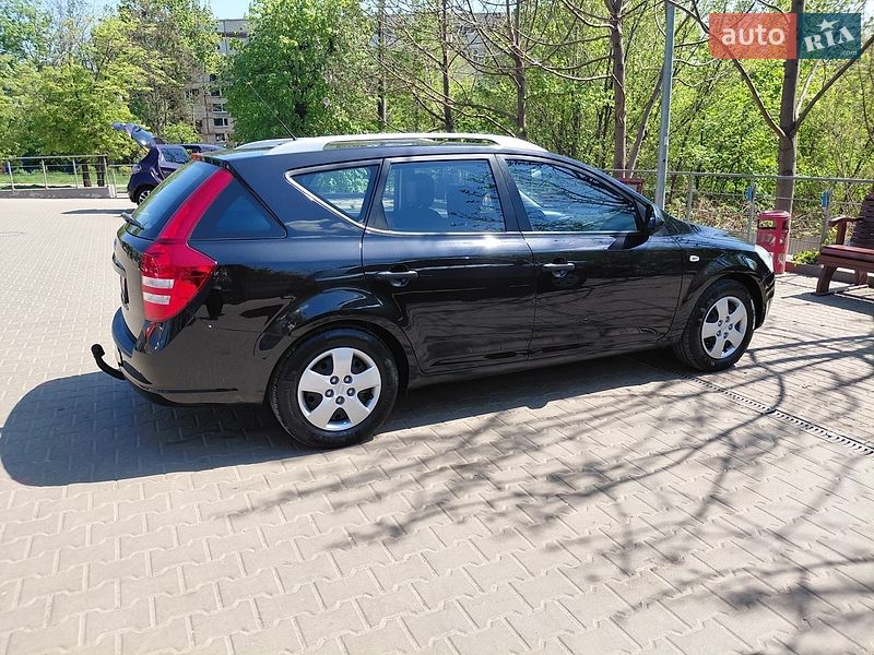 Универсал Kia Ceed 2009 в Кривом Роге