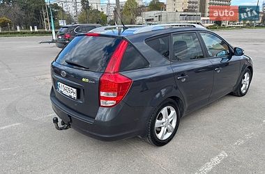 Универсал Kia Ceed 2011 в Белой Церкви