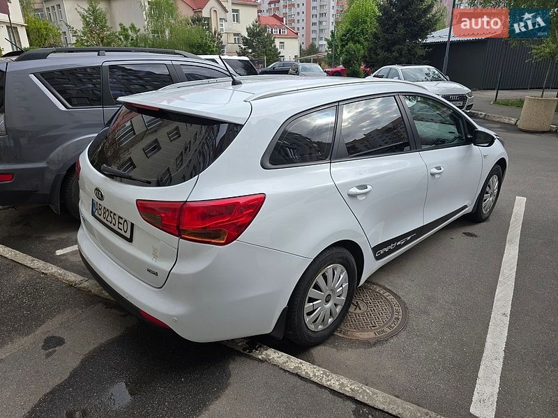 Універсал Kia Ceed 2013 в Вінниці