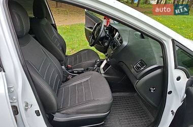 Хэтчбек Kia Ceed 2013 в Виннице