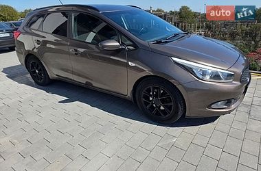 Универсал Kia Ceed 2013 в Львове