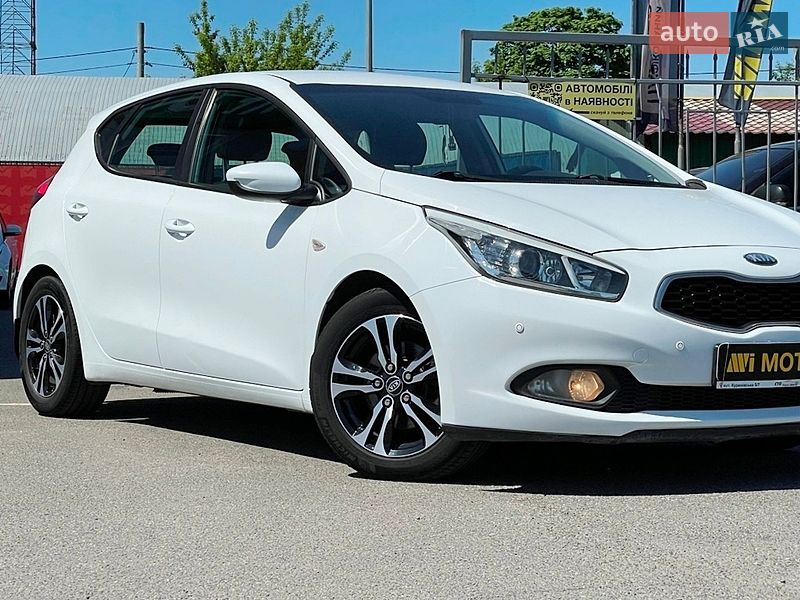 Хетчбек Kia Ceed 2013 в Києві