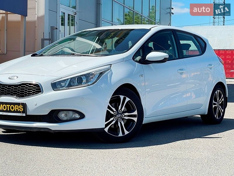 Хетчбек Kia Ceed 2013 в Києві