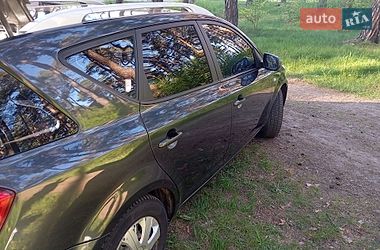 Універсал Kia Ceed 2012 в Житомирі