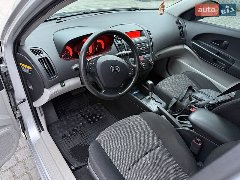 Універсал Kia Ceed 2007 в Дніпрі
