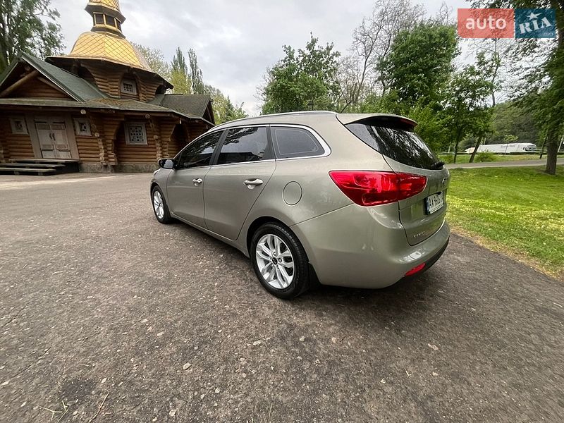 Универсал Kia Ceed 2017 в Киеве