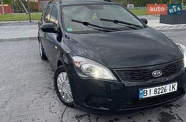Універсал Kia Ceed 2009 в Лубнах