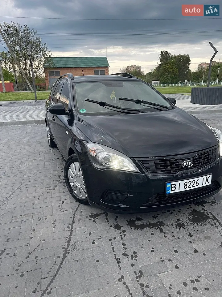 2010 Kia Cee'd - мініатюра 13