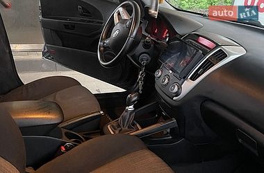 Универсал Kia Ceed 2009 в Лубнах