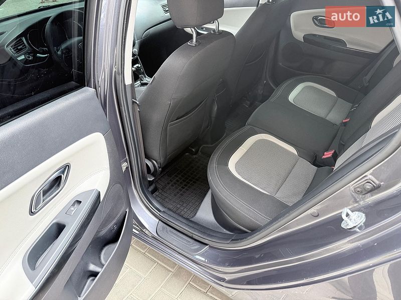 Хетчбек Kia Ceed 2014 в Одесі