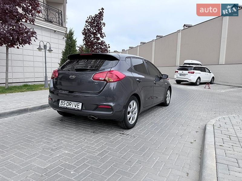 Хетчбек Kia Ceed 2014 в Одесі