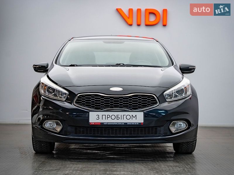 Хэтчбек Kia Ceed 2012 в Киеве