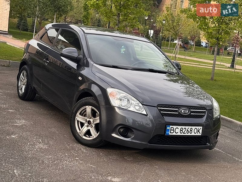 Хетчбек Kia Ceed 2008 в Києві