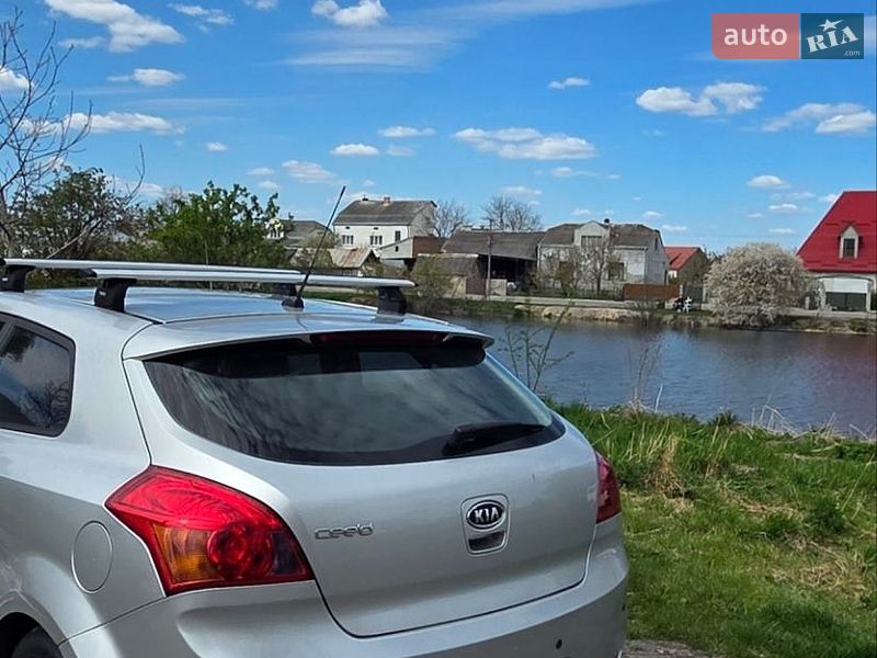 Хетчбек Kia Ceed 2008 в Львові