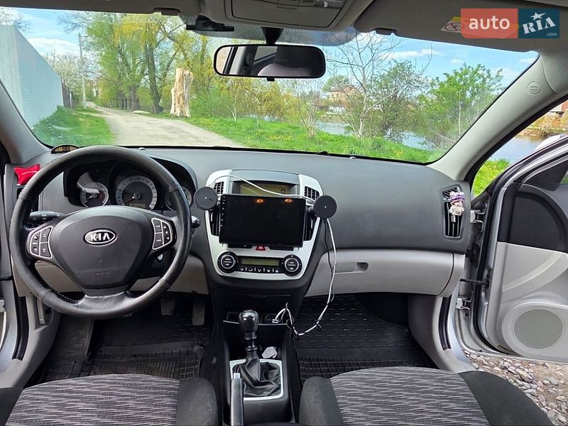 Хетчбек Kia Ceed 2008 в Львові