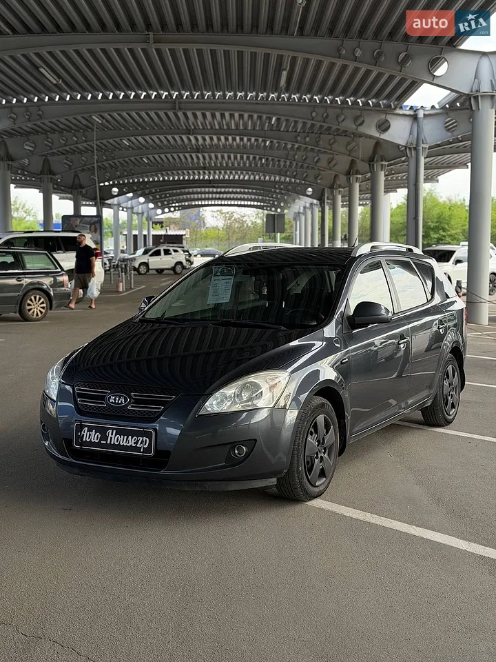 2010 Skoda Superb - мініатюра 21