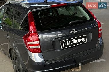 Универсал Kia Ceed 2007 в Запорожье