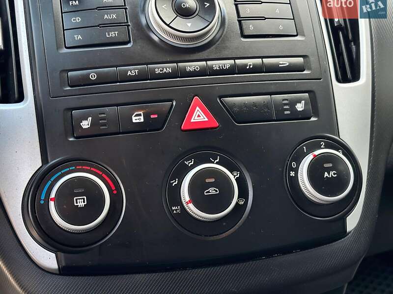 Универсал Kia Ceed 2010 в Львове