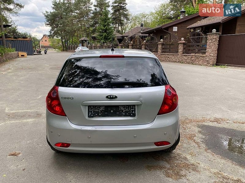 Хетчбек Kia Ceed 2008 в Києві