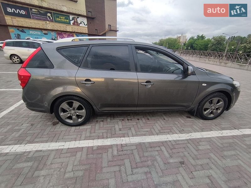 Универсал Kia Ceed 2009 в Харькове