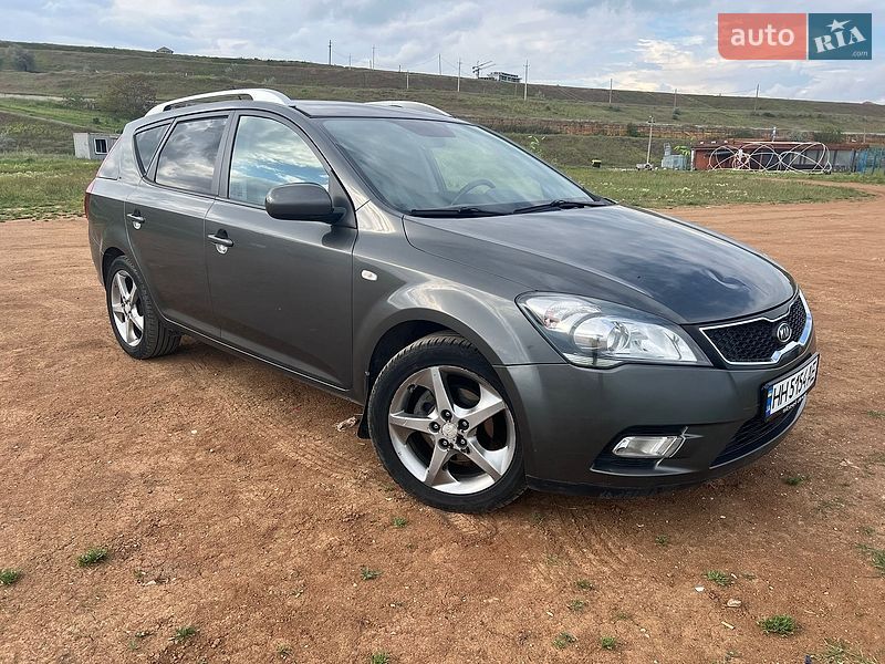 Универсал Kia Ceed 2010 в Николаеве фото 2 Универсал Kia Ceed 2010 в Николаеве