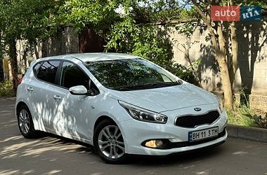 Хетчбек Kia Ceed 2013 в Одесі