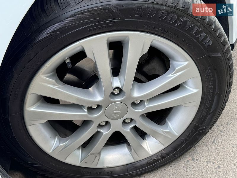 Хетчбек Kia Ceed 2013 в Одесі
