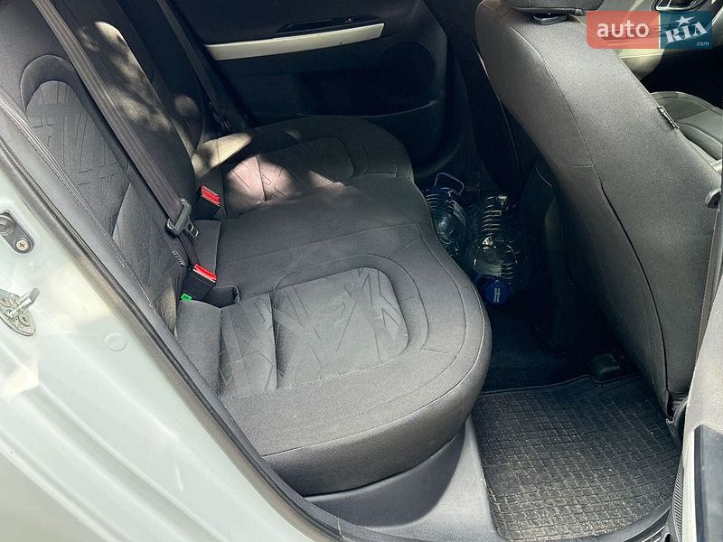 Хетчбек Kia Ceed 2013 в Одесі