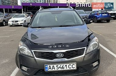 Универсал Kia Ceed 2012 в Киеве