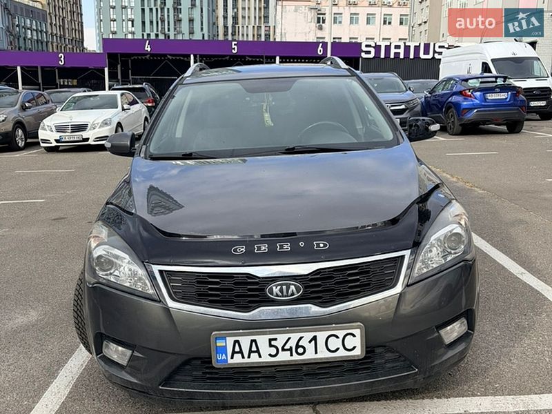 Kia Ceed 2012