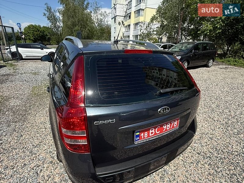 Универсал Kia Ceed 2009 в Полтаве