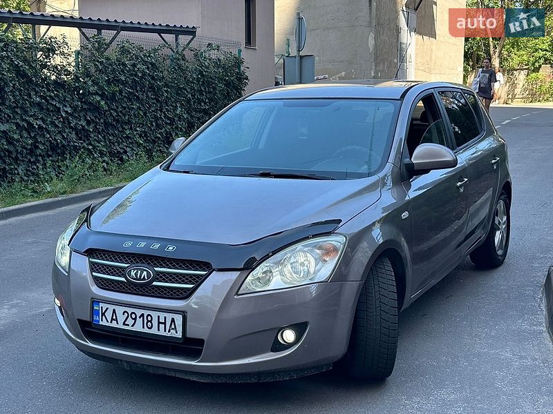Хэтчбек Kia Ceed 2008 в Одессе фото 2 Хэтчбек Kia Ceed 2008 в Одессе