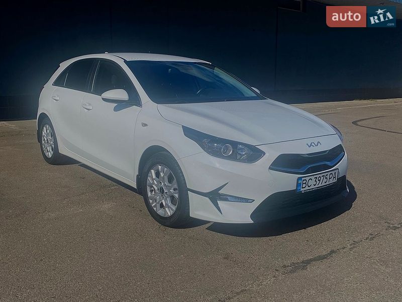 Хэтчбек Kia Ceed 2022 в Львове