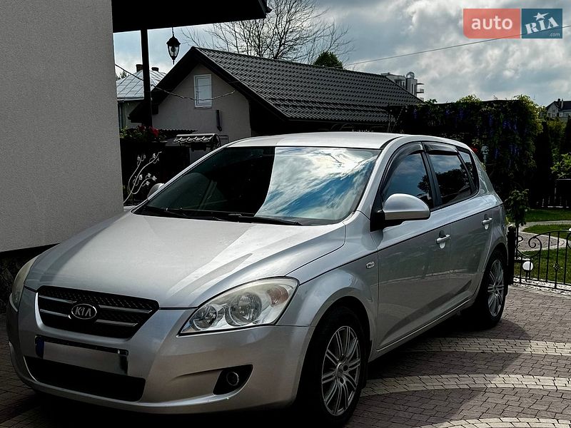 Хетчбек Kia Ceed 2008 в Львові