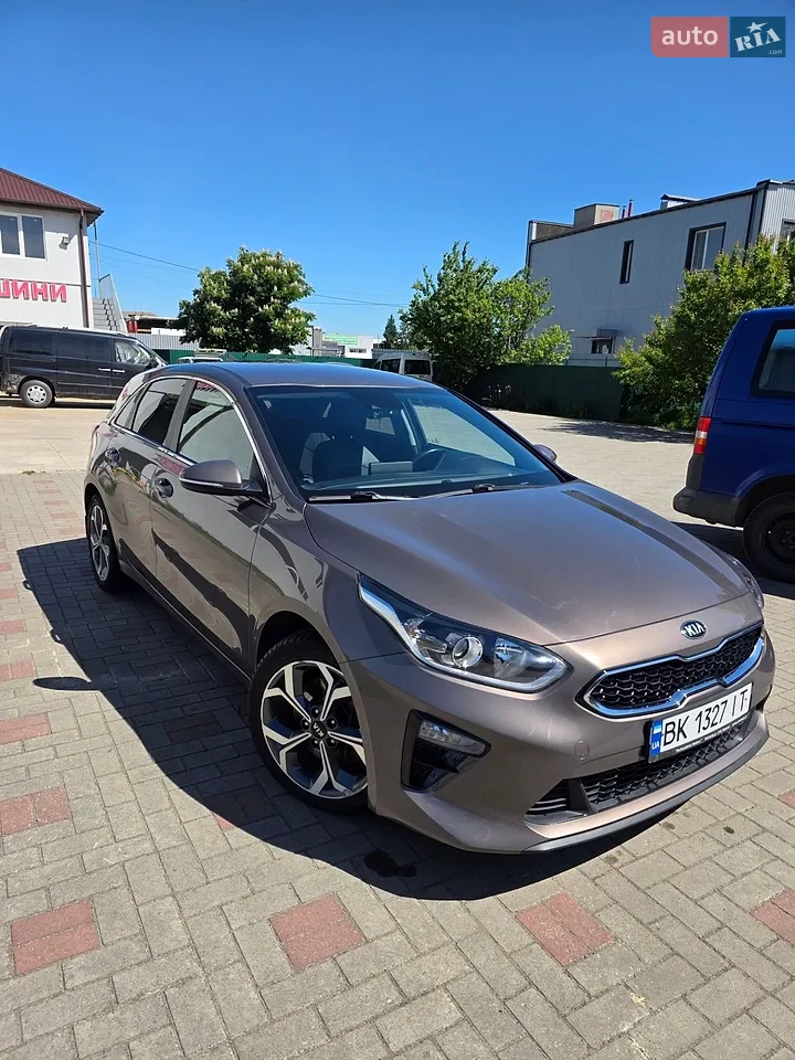 2019 Kia Cee'd - мініатюра 21